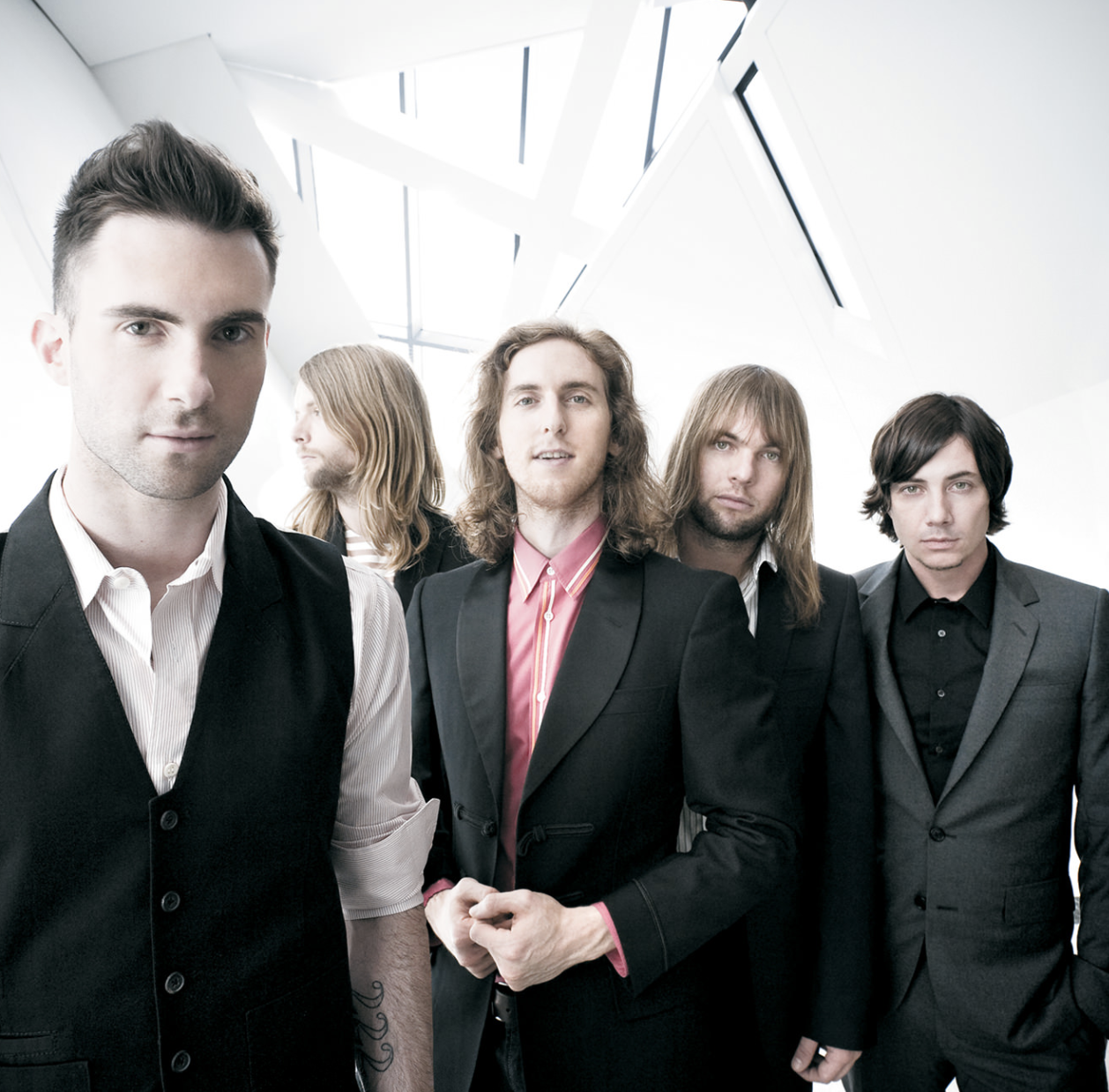 Файв файв фо слушать. Maroon 5. Марун 5. Группа марун Файв. Maroon 5 фото группы